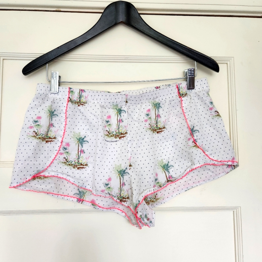 Victoria's Secret Pajama Shorts Lounge Wear Medium